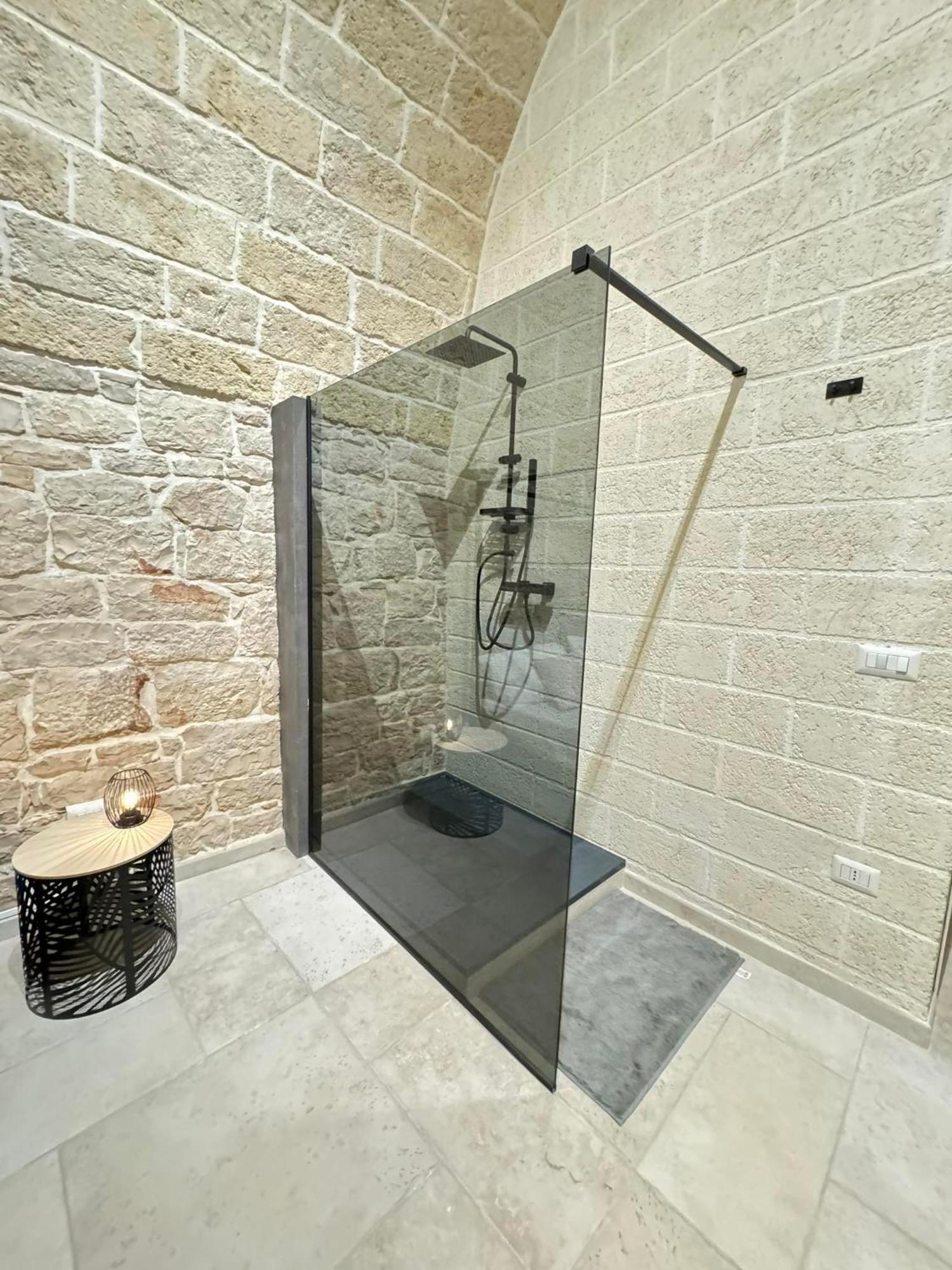 Amale Suite 25 Medioevo Design Corato Exterior foto